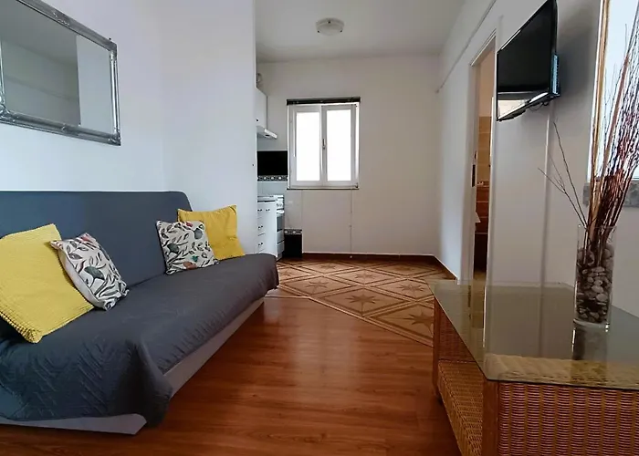 Ella Apartment
