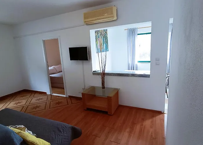 Apartment Ella Makarska