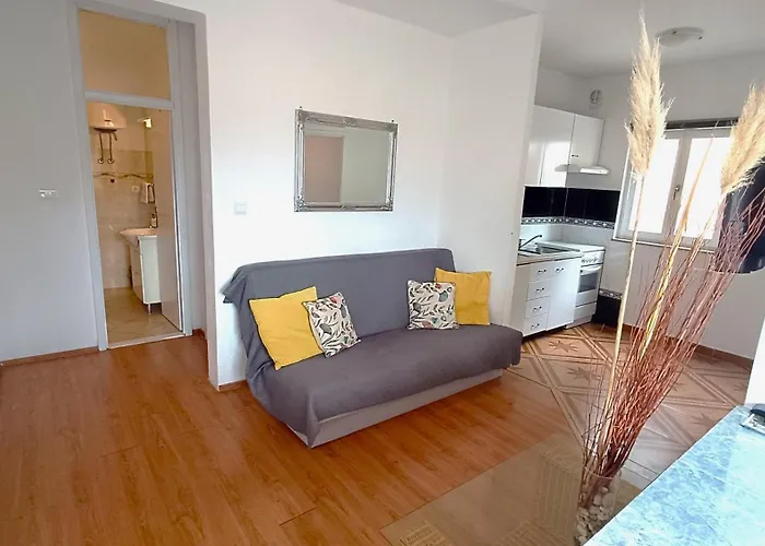 Ella Apartment Makarska