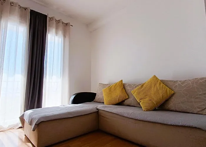 Ella Apartment