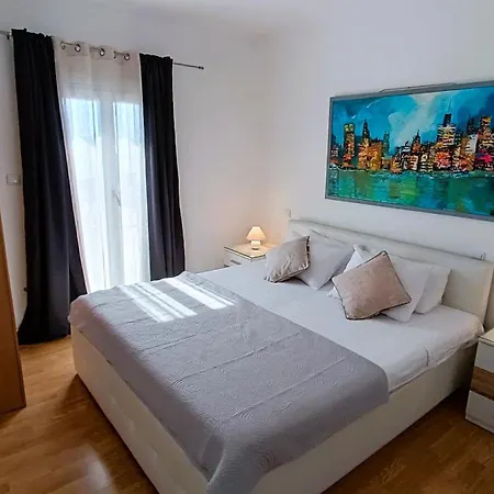 Apartamento Ella *