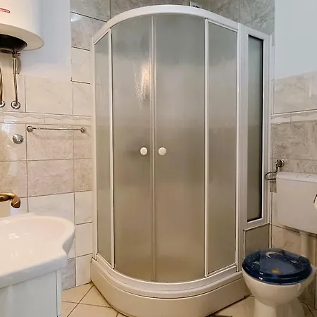 Ella Apartamento