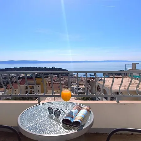 Ella Apartamento Makarska
