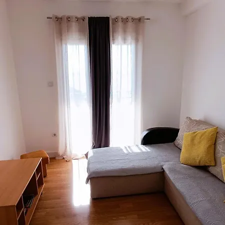 Ella Μακάρσκα